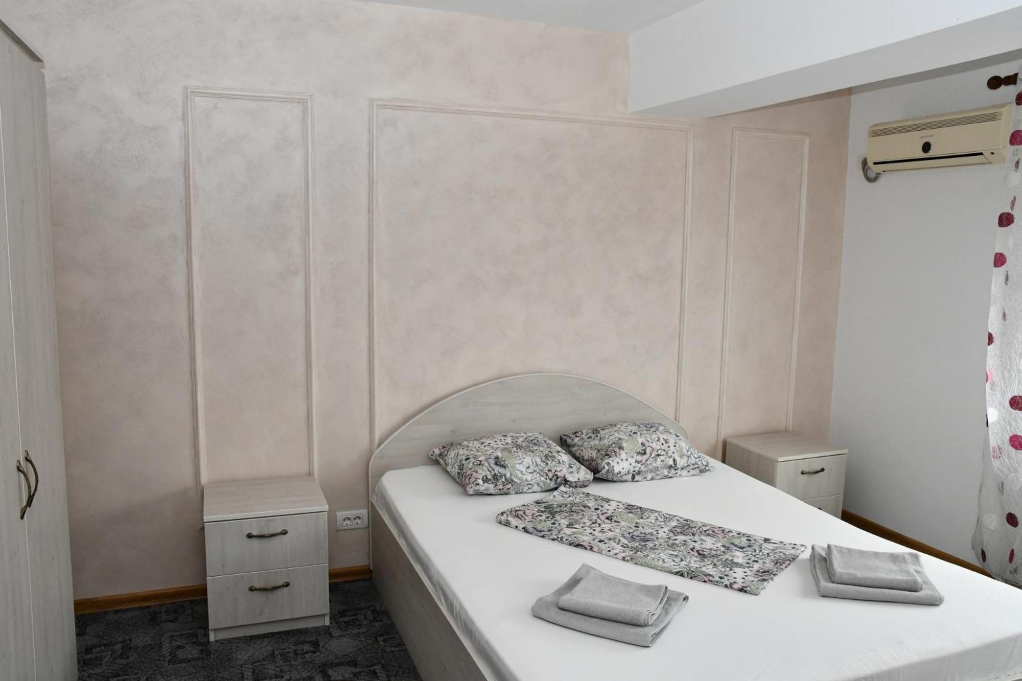 Apartament Luxury - Promenada Mall Craiova Exterior photo